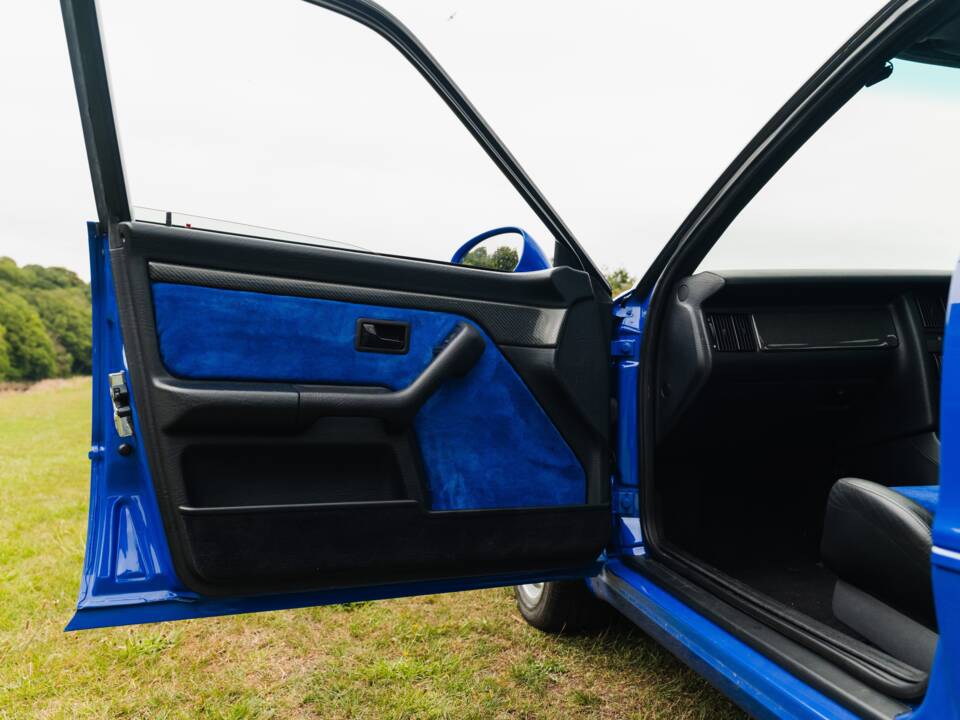 Image 40/45 of Audi RS2 Avant (1994)
