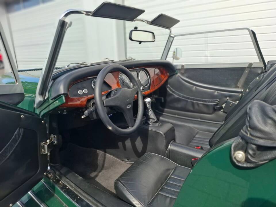 Image 14/21 of Morgan Roadster V6 (2015)