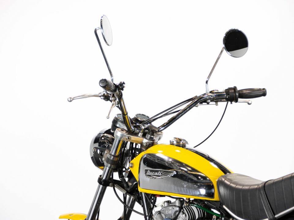 Bild 9/50 von Ducati 450 Scrambler (1969)