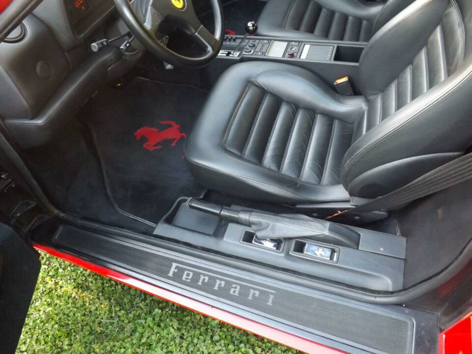 Immagine 11/50 di Ferrari 512 TR (1993)