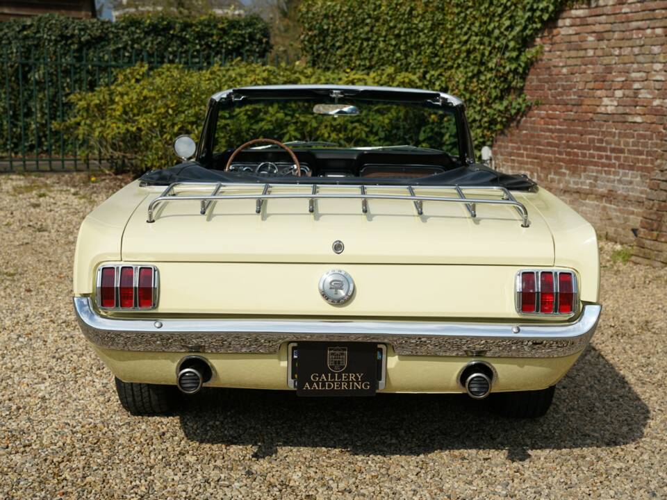 Immagine 6/50 di Ford Mustang 289 (1966)