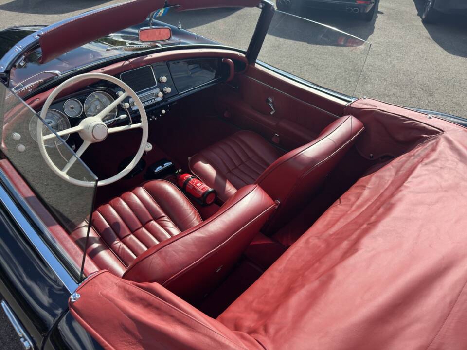 Image 17/19 de BMW 507 (1957)