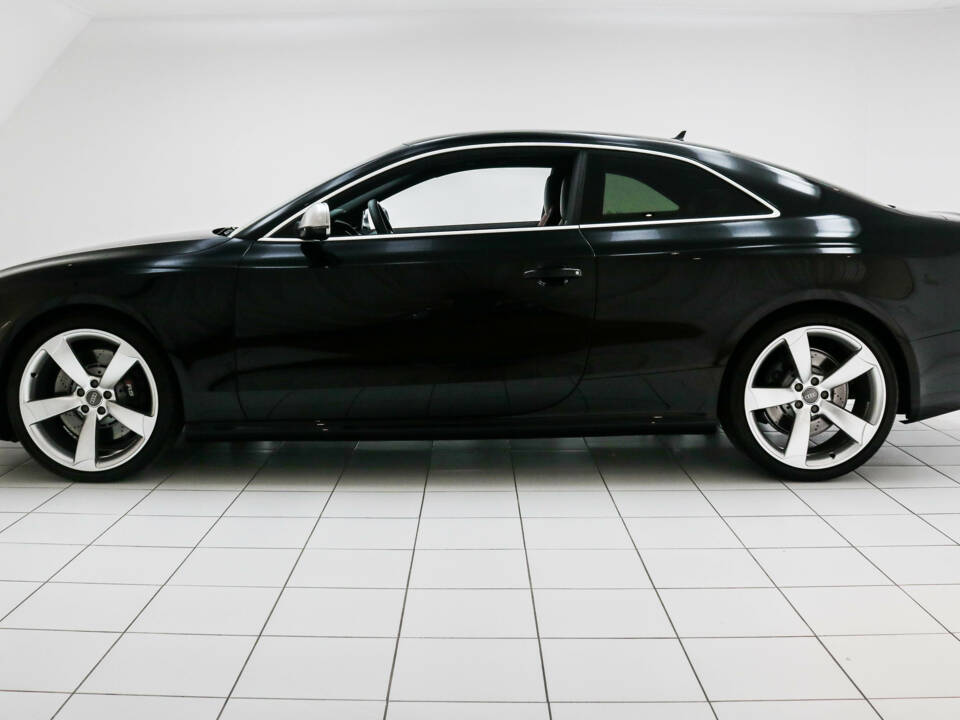 Image 2/13 de Audi RS5 (2011)