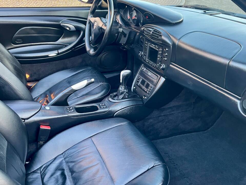 Bild 28/55 von Porsche 911 Carrera (1998)