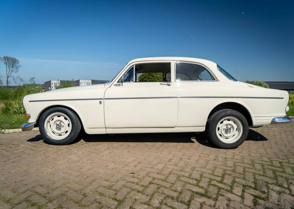 Image 6/8 de Volvo Amazon S (1968)
