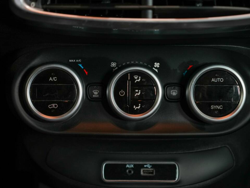 Bild 14/45 von FIAT 500X 1.4 MultiAir (2015)