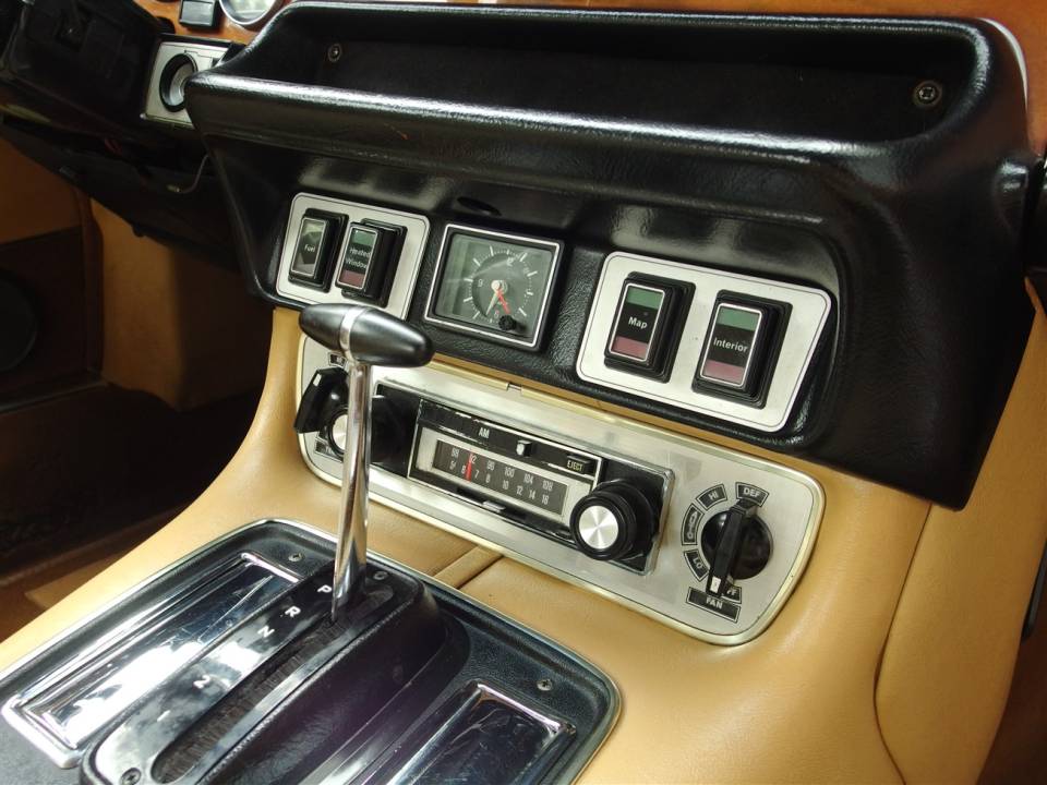 Bild 40/86 von Jaguar XJ 6 C 4.2 (1976)