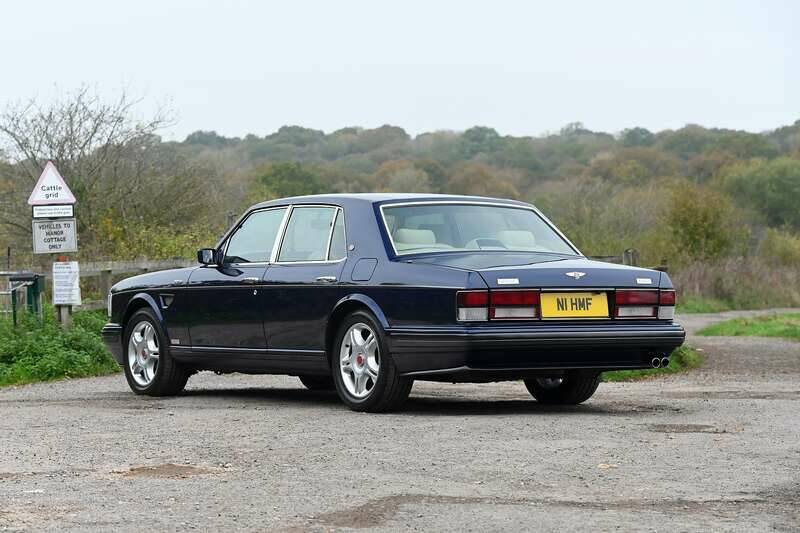Bild 4/25 von Bentley Turbo R (1996)