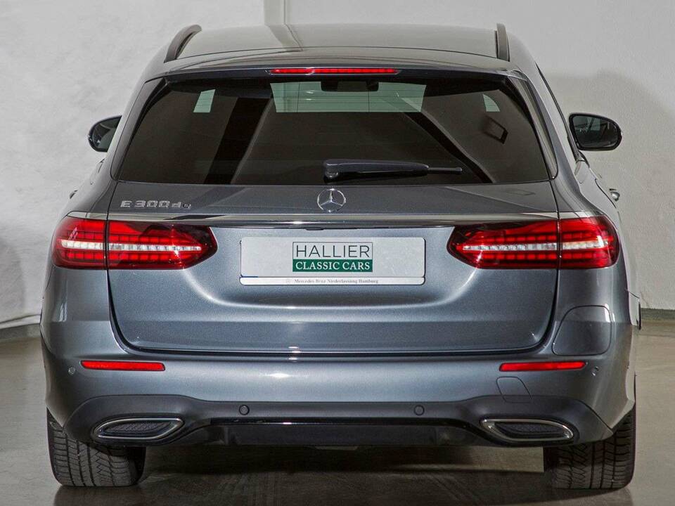 Image 11/20 of Mercedes-Benz E 300 de T (2020)