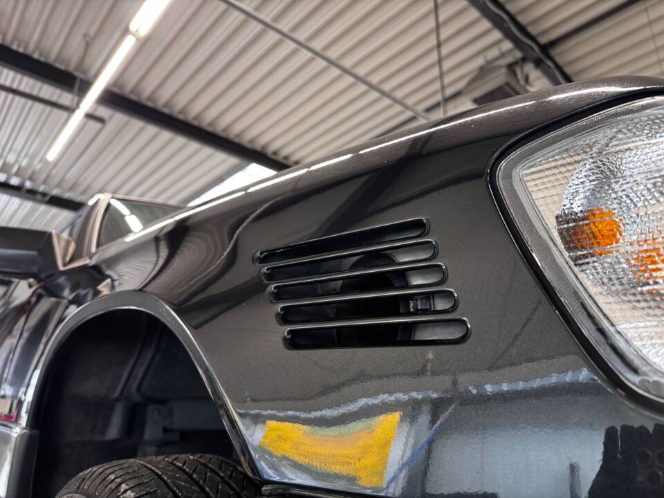 Bild 18/54 von Mercedes-Benz 300 TD Turbo (1993)