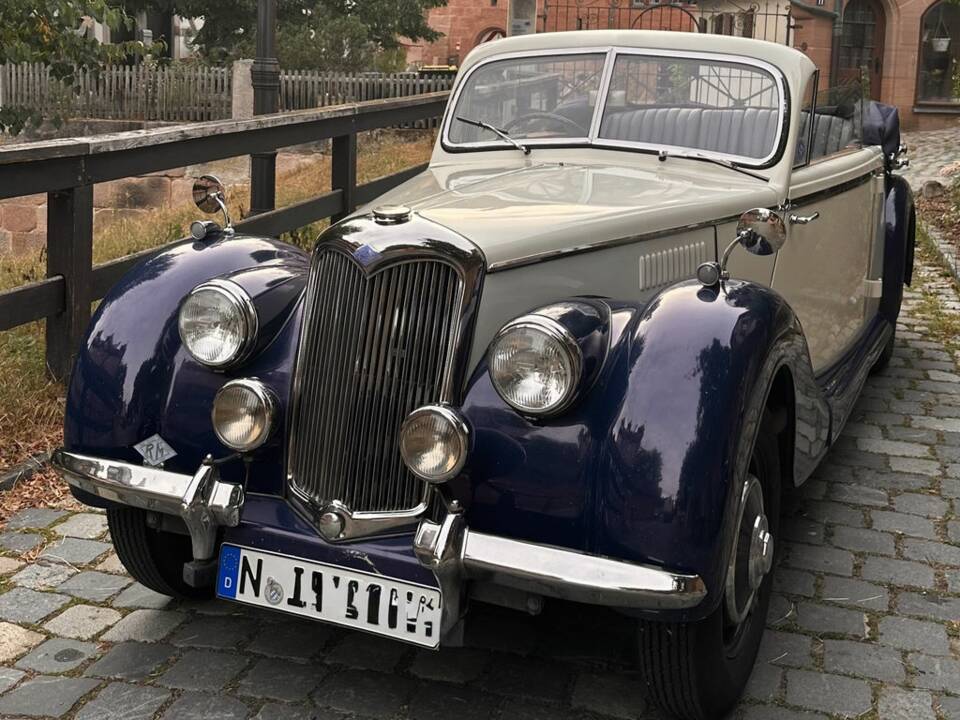 Image 1/8 of Riley 2.5 Litre RMD (1950)