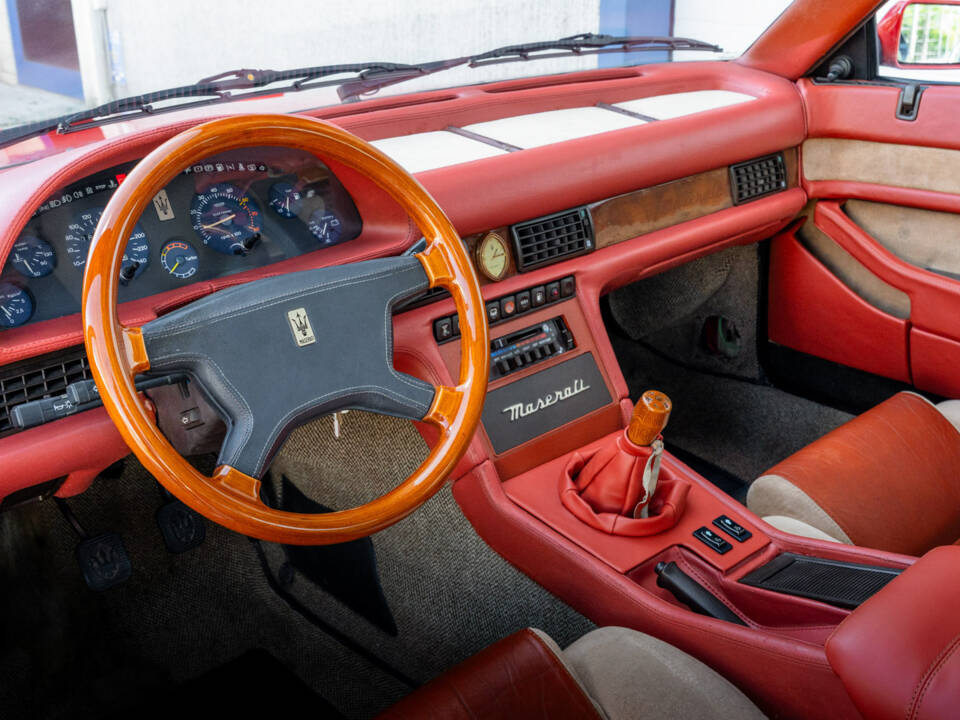 Bild 36/71 von Maserati Biturbo Si (1987)