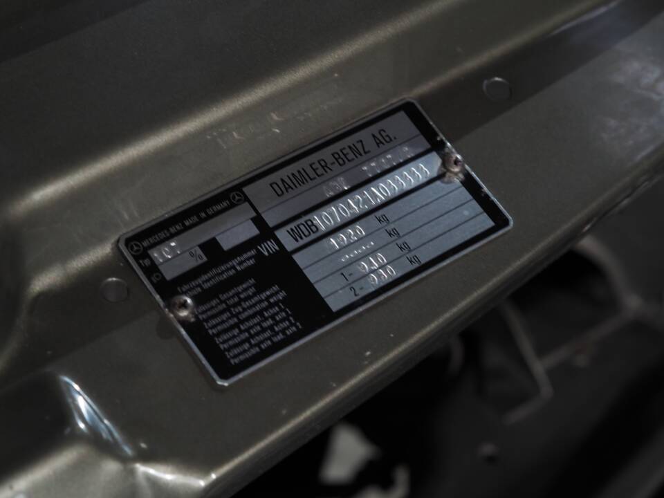 Immagine 20/51 di Mercedes-Benz 280 SL (1985)