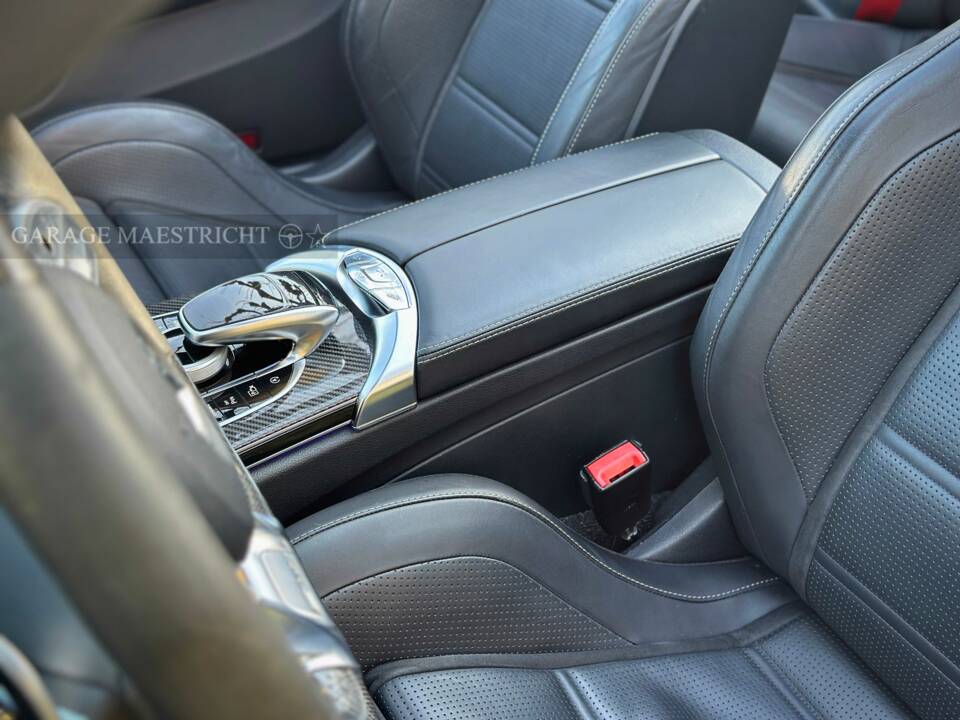 Immagine 25/100 di Mercedes-Benz C 63 S AMG (2021)