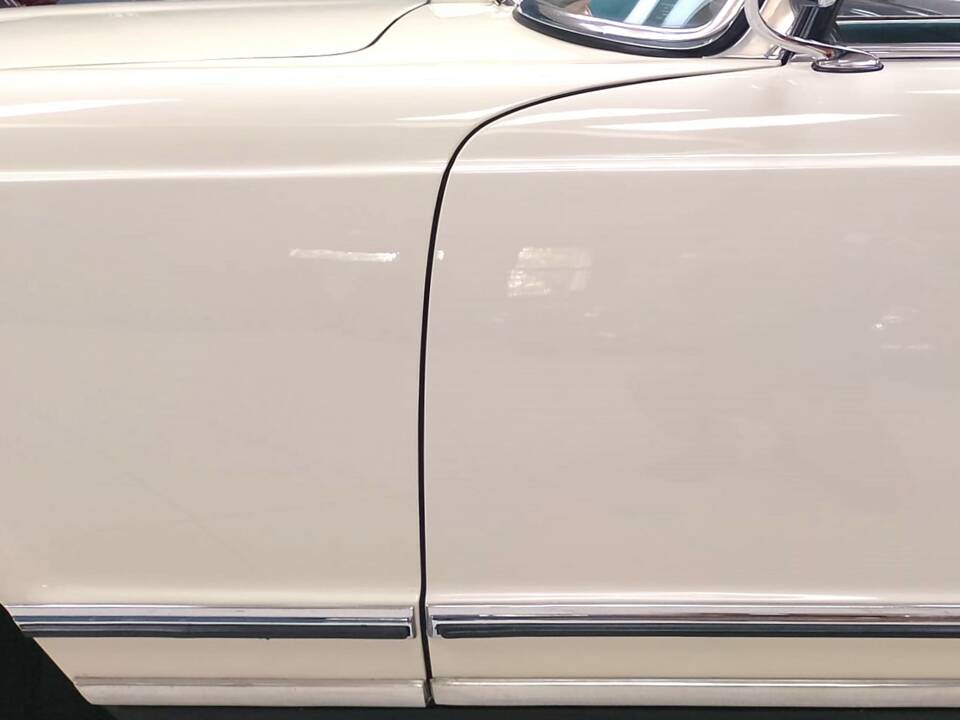 Bild 26/79 von Mercedes-Benz 230 SL (1965)