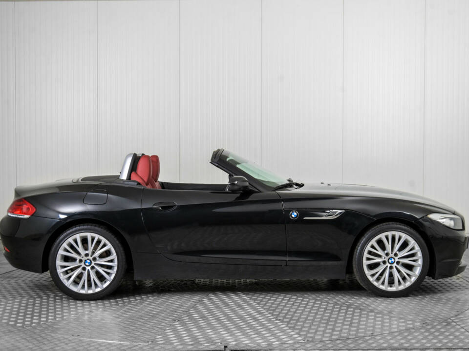 Image 10/50 de BMW Z4 sDrive23i (2010)