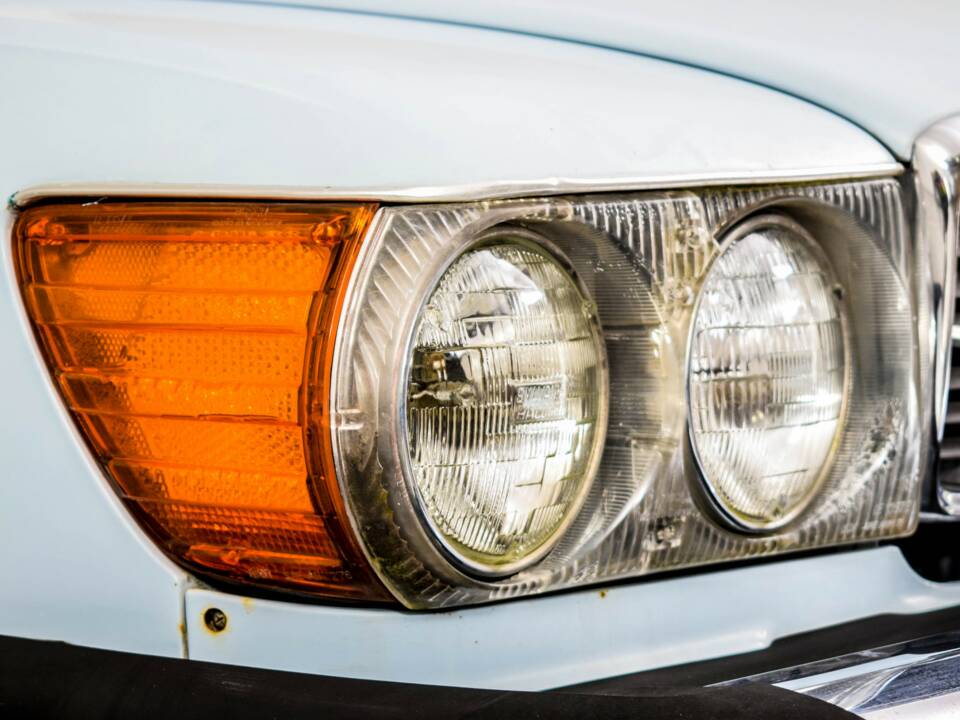 Bild 15/50 von Mercedes-Benz 450 SL (1978)