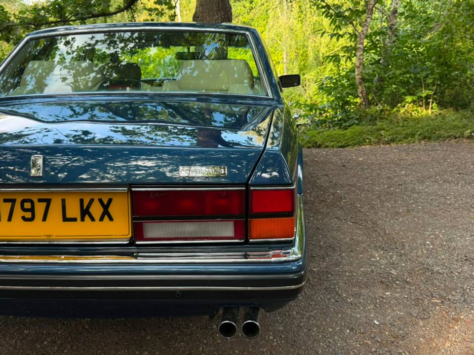 Image 34/46 of Rolls-Royce Silver Spirit III (1996)