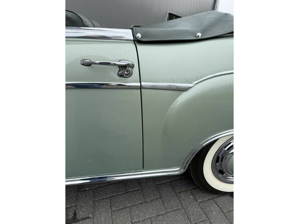 Image 27/50 of Mercedes-Benz 220 S Cabriolet (1958)