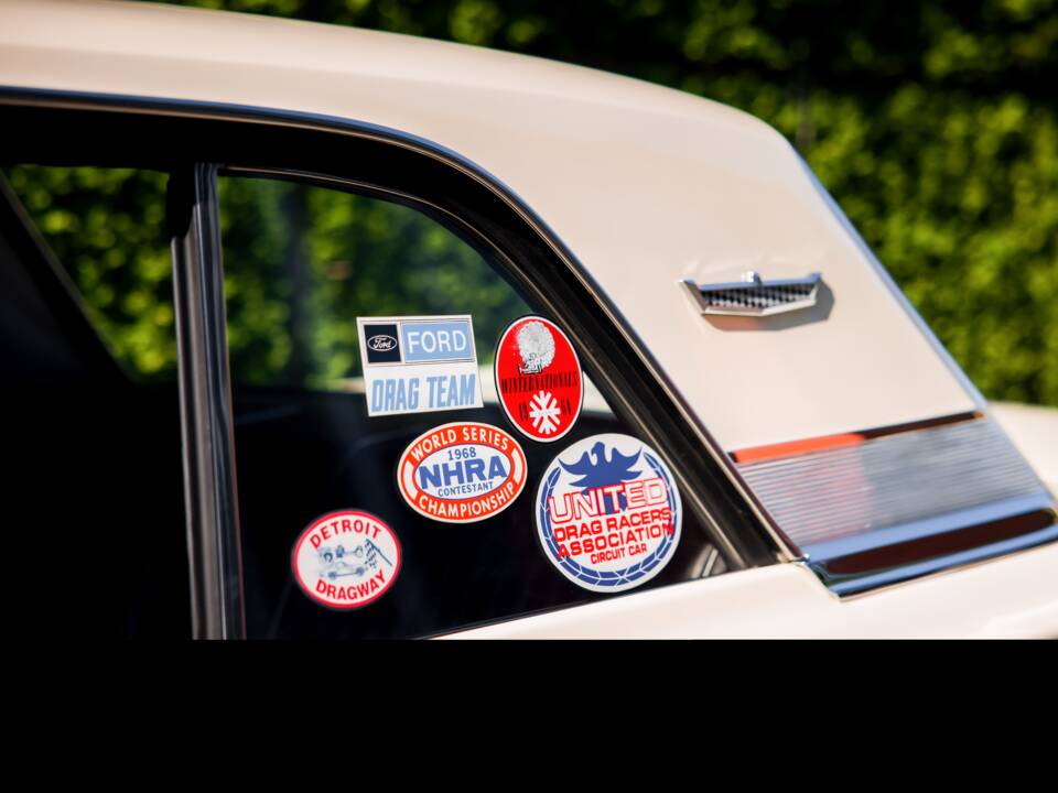 Bild 28/89 von Ford Fairlane 500 (1963)