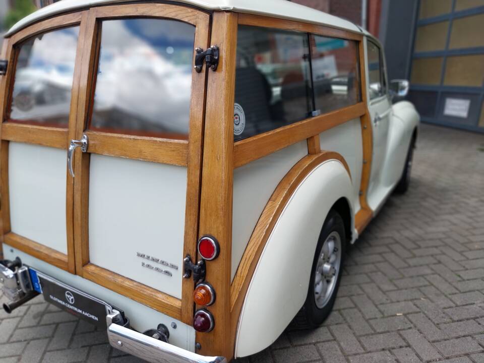 Immagine 1/29 di Morris Minor 1000 Traveller (1968)