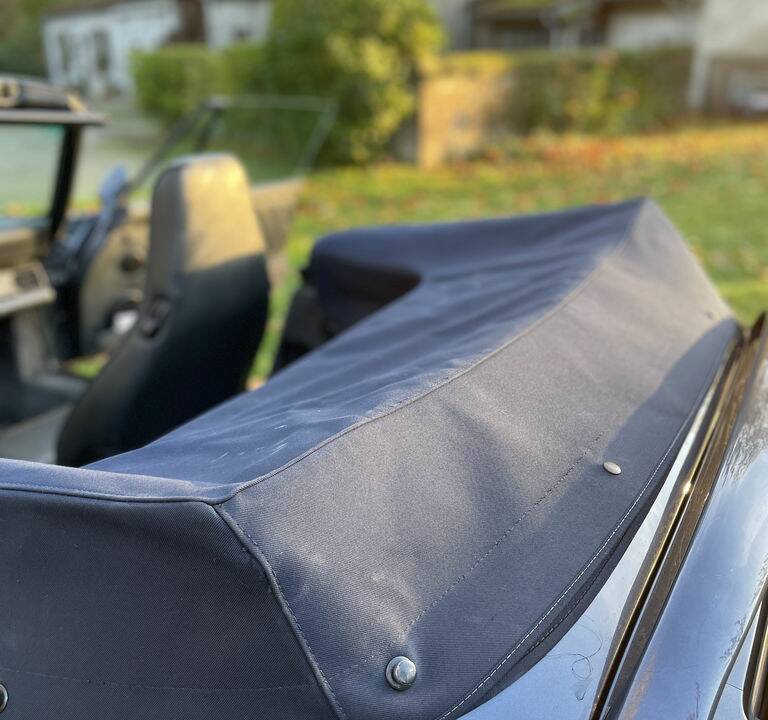 Image 6/8 of Porsche 911 Carrera 4 (1990)