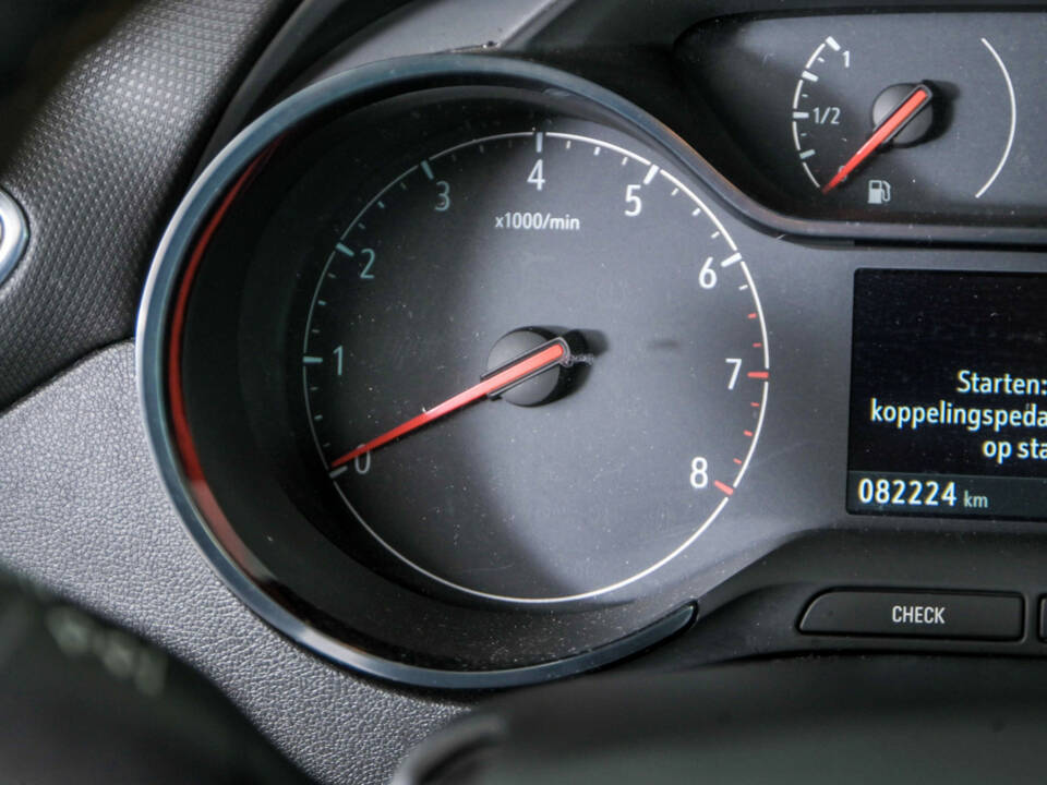 Bild 20/50 von Opel Crossland X 1.2 Turbo (2018)