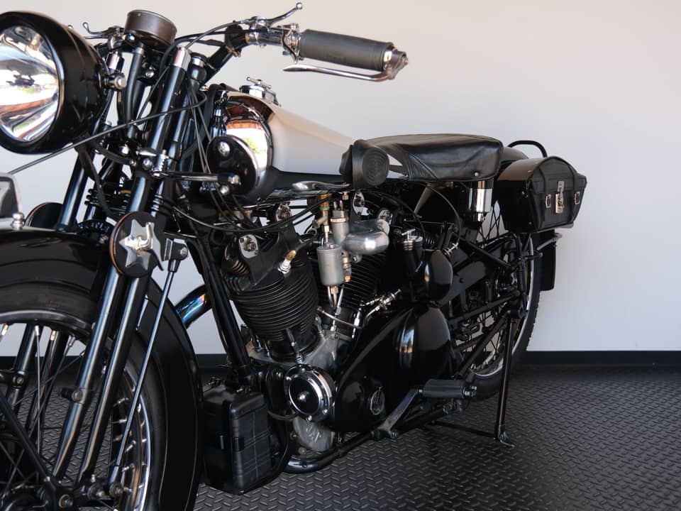 Image 55/99 of Brough-Superior SS 100 (1933)