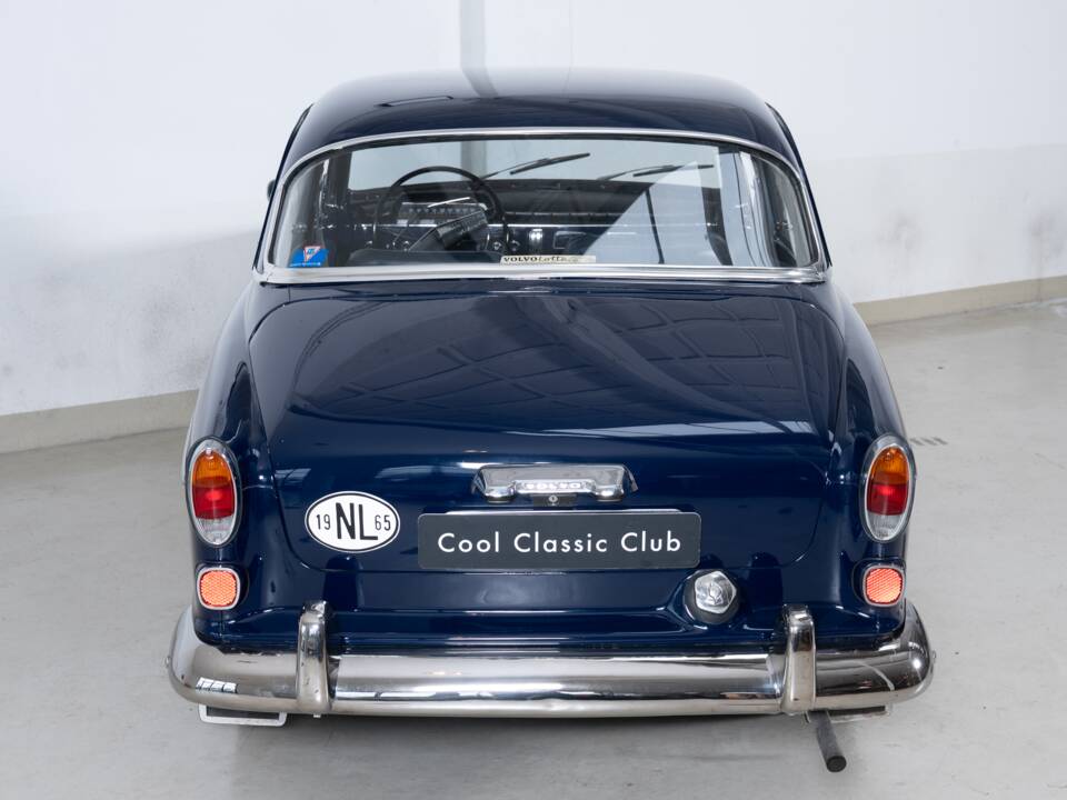 Image 5/30 of Volvo P 121 (1965)