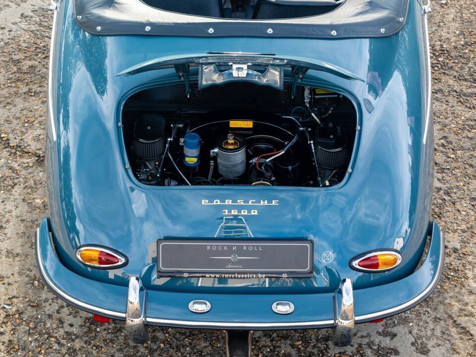 Image 28/33 of Porsche 356 B 1600 Roadster (1961)