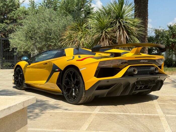 Afbeelding 6/7 van Lamborghini Aventador LP 770-4 SVJ Roadster (2021)