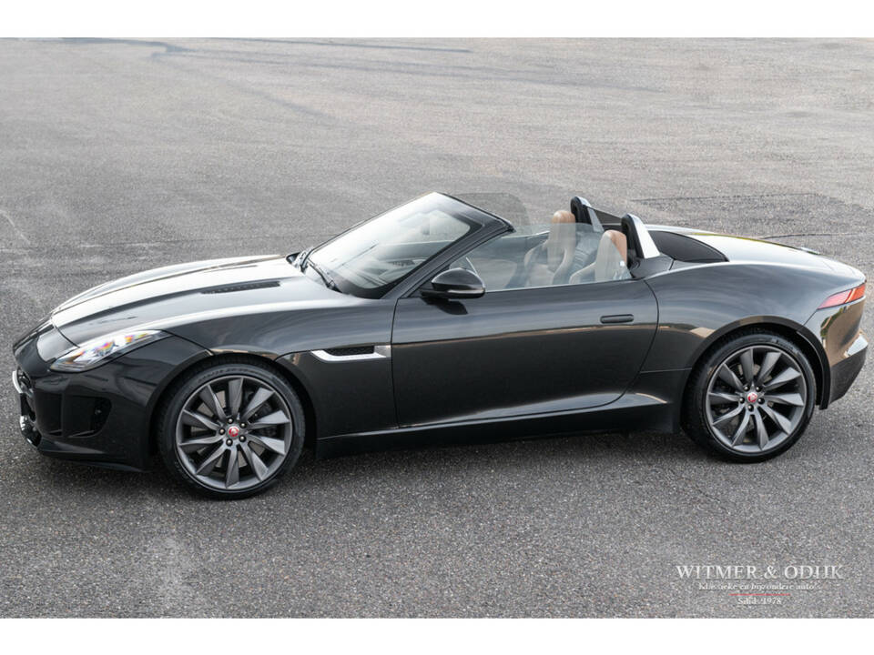 Image 5/38 of Jaguar F-Type S (2014)