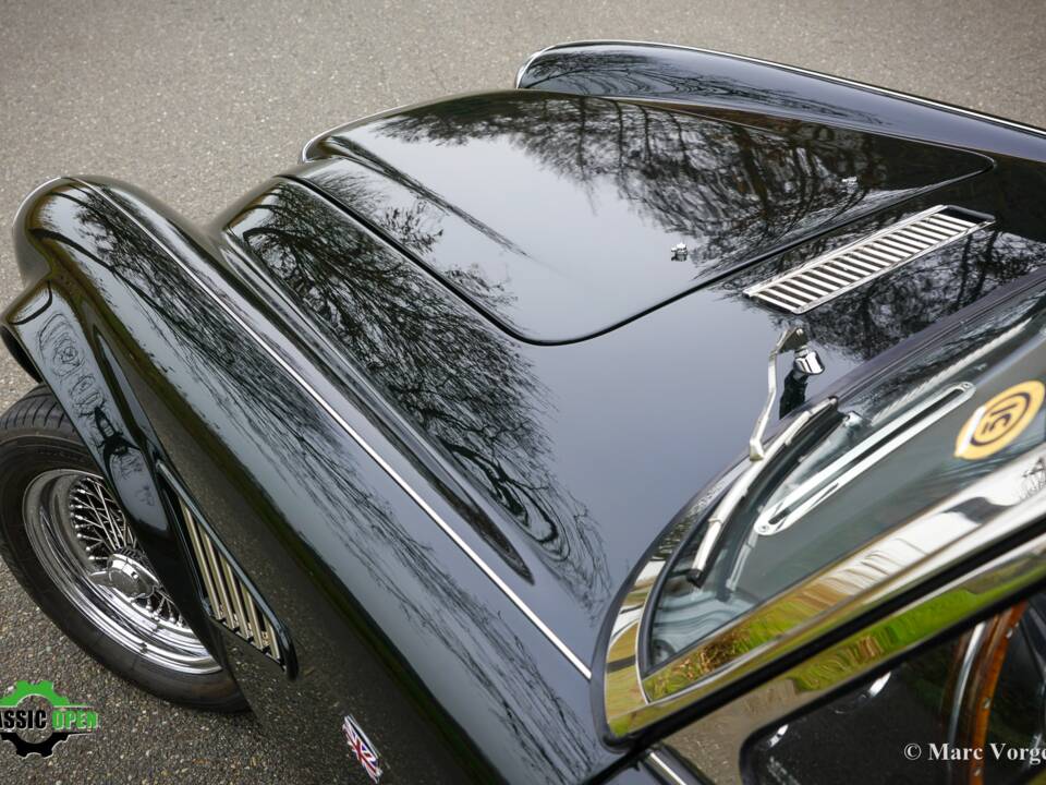 Image 26/44 de HMC Mk IV (1998)