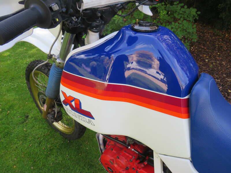 Bild 16/47 von Honda DUMMY (1985)