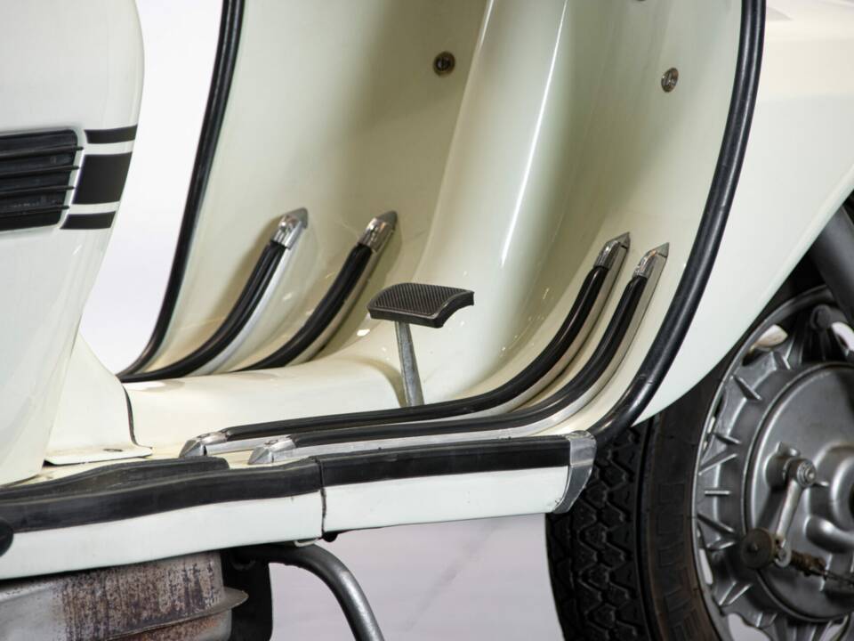 Bild 20/45 von Innocenti Lambretta 150 DL (1970)