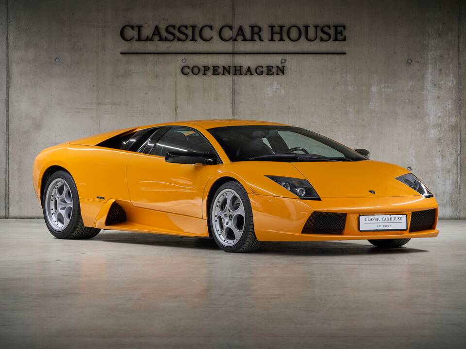 Image 32/99 of Lamborghini Murciélago (2003)