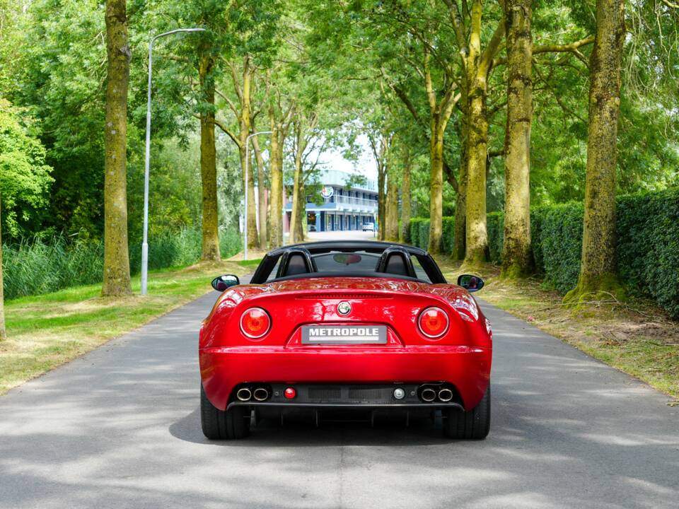 Image 4/50 of Alfa Romeo 8C Spider (2010)