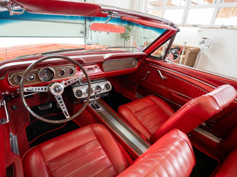 Image 24/35 of Ford Mustang 289 (1965)