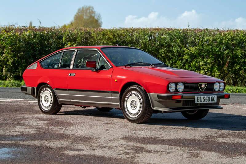 Bild 38/49 von Alfa Romeo GTV6 Autodelta (1983)