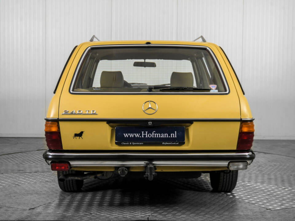 Bild 13/50 von Mercedes-Benz 240 TD (1982)