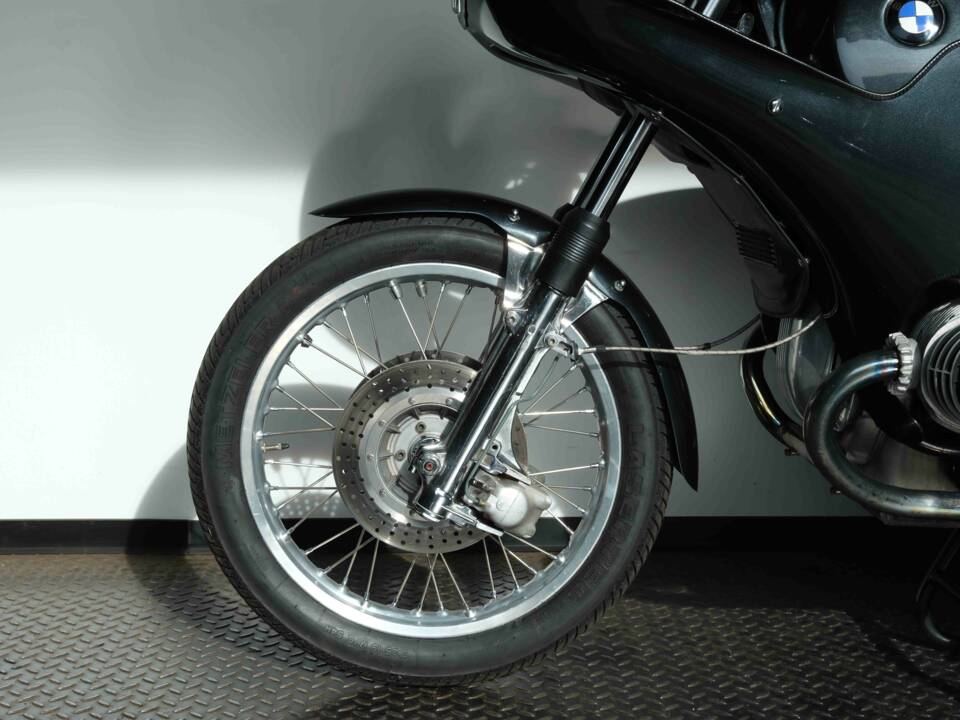 Image 22/45 of BMW R 100/7 (1977)