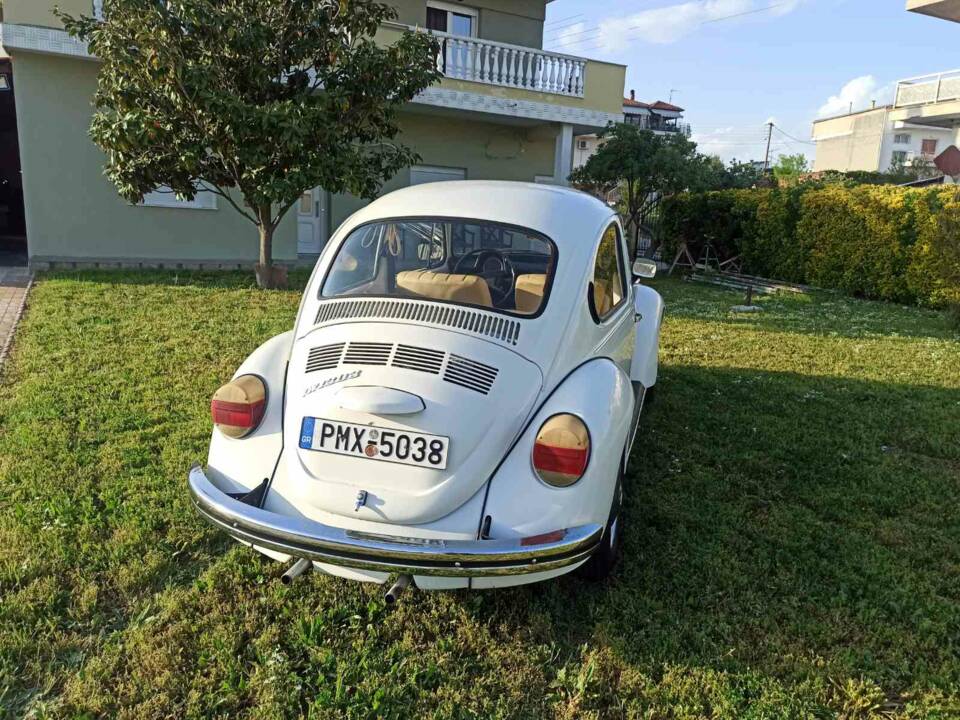 Image 5/8 de Volkswagen Escarabajo 1303 (1979)