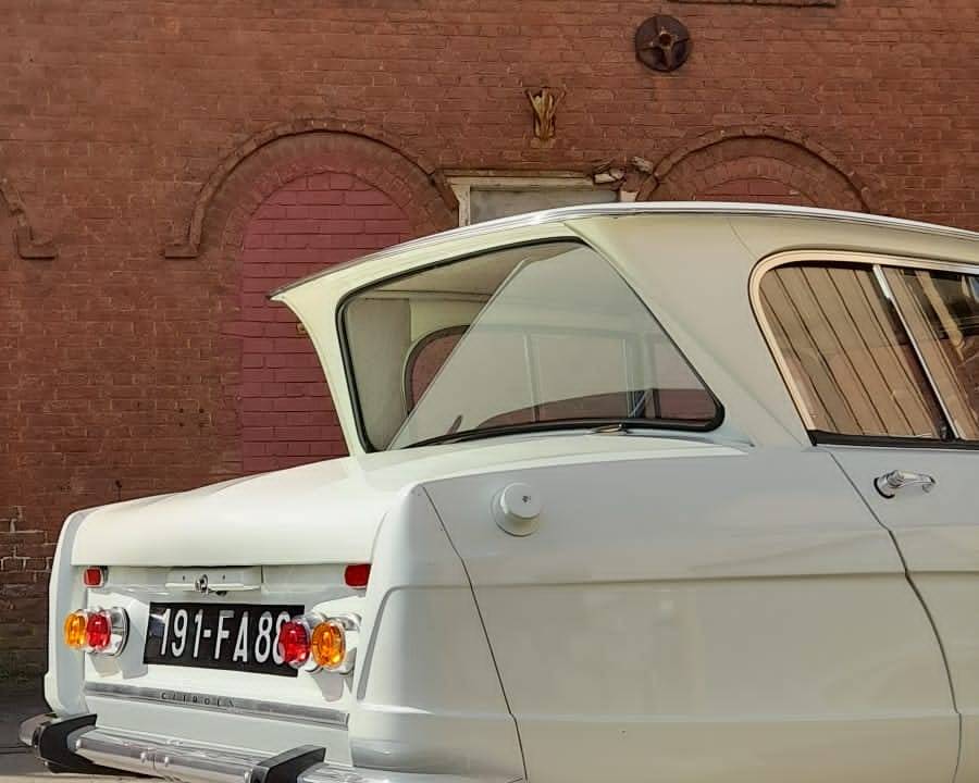 Image 9/43 of Citroën Ami 6 Berline (1963)