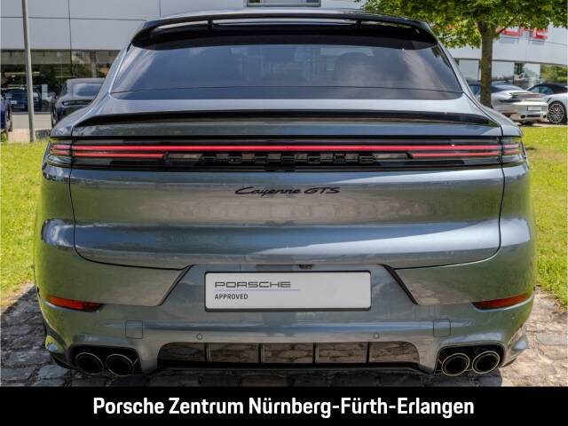 Bild 4/50 von Porsche Cayenne GTS (1900)