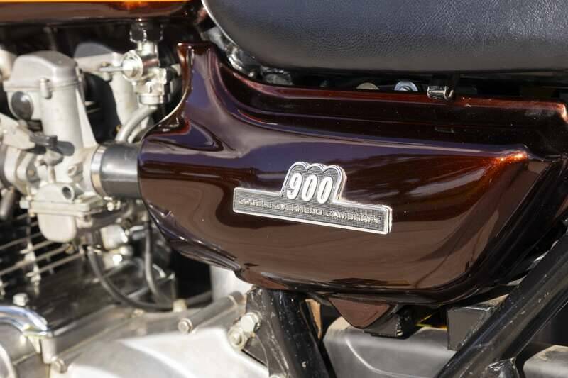 Image 29/40 of Kawasaki KZ 900 (1976)