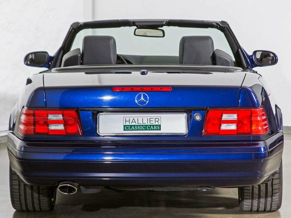 Image 12/36 de Mercedes-Benz SL 320 "Final Edition" (2000)