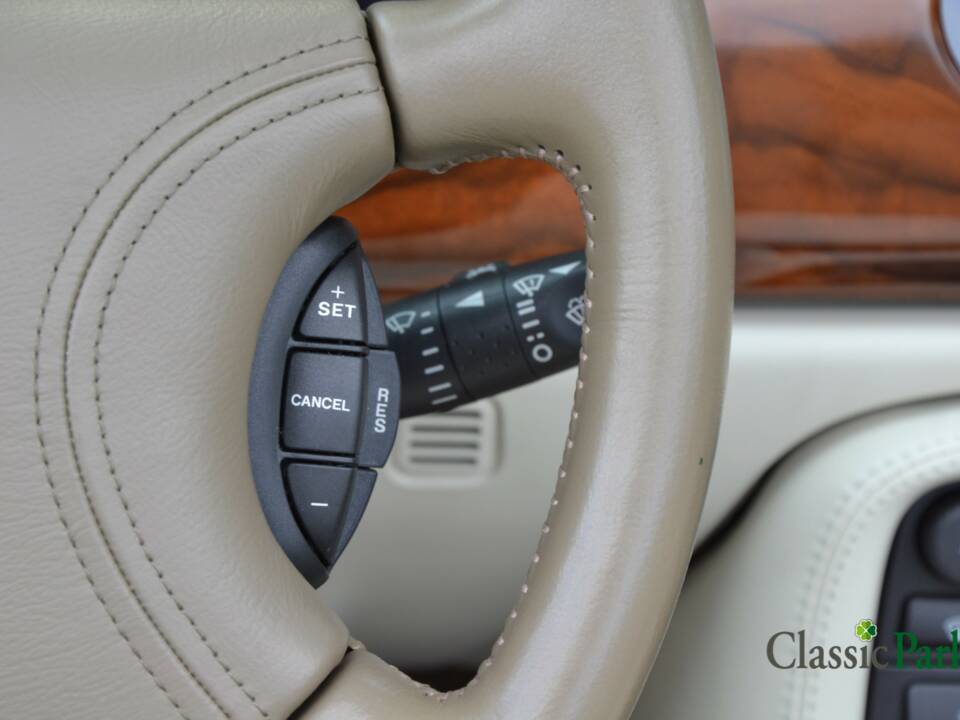 Imagen 47/50 de Jaguar XK8 4.0 (1998)