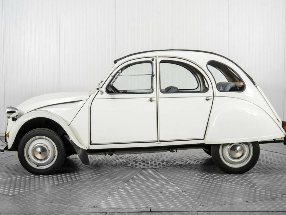 Afbeelding 9/50 van Citroën 2 CV 6 (1988)