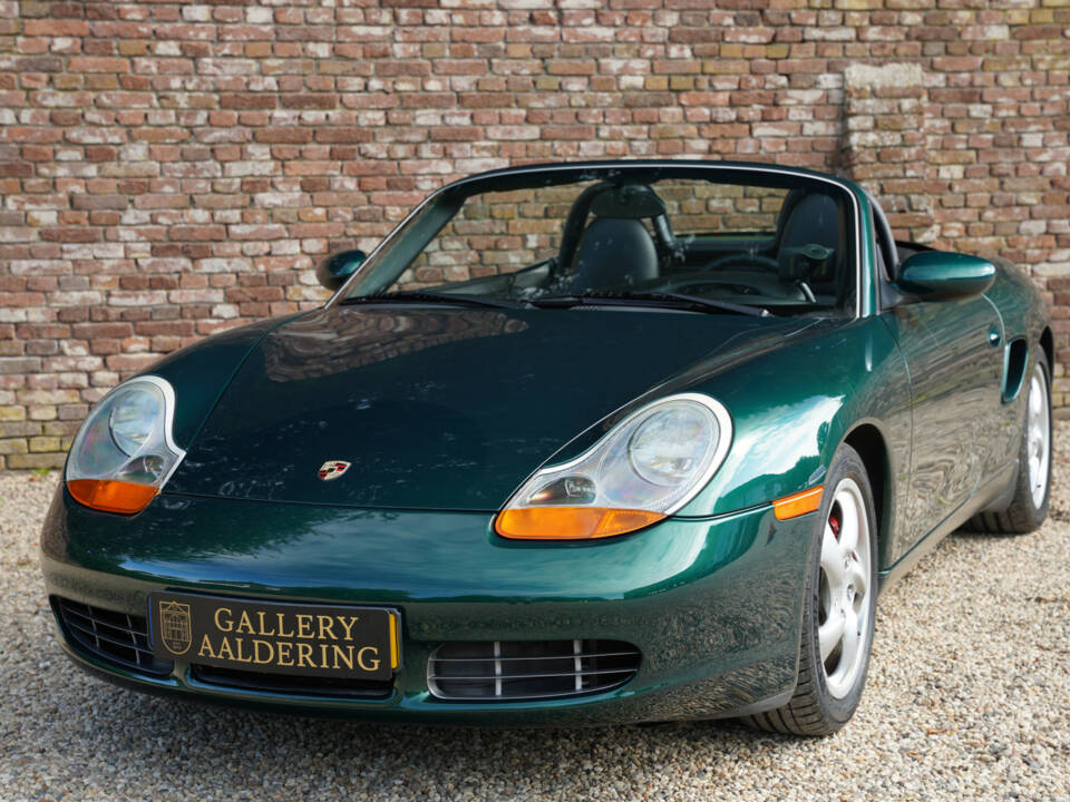 Immagine 38/50 di Porsche Boxster S (2000)