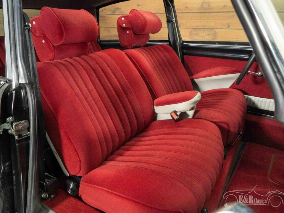 Imagen 8/19 de Citroën DS 20 (1973)